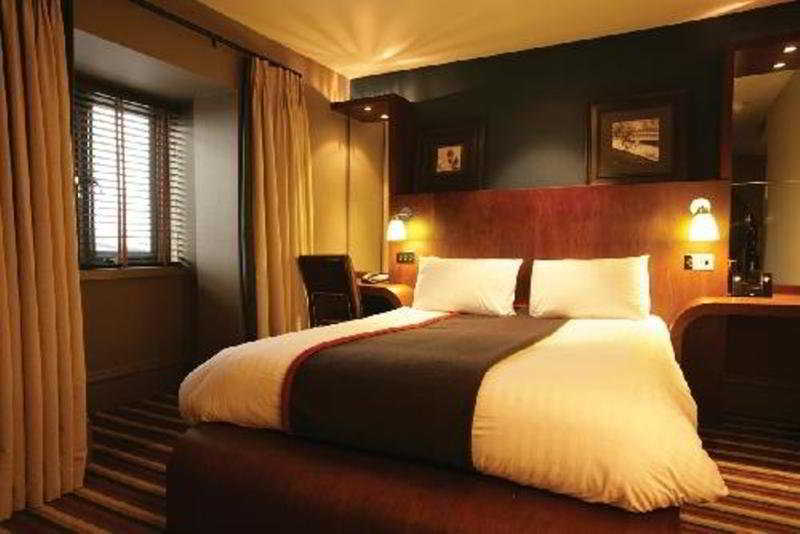 Village Hotel Nottingham Beeston  Esterno foto