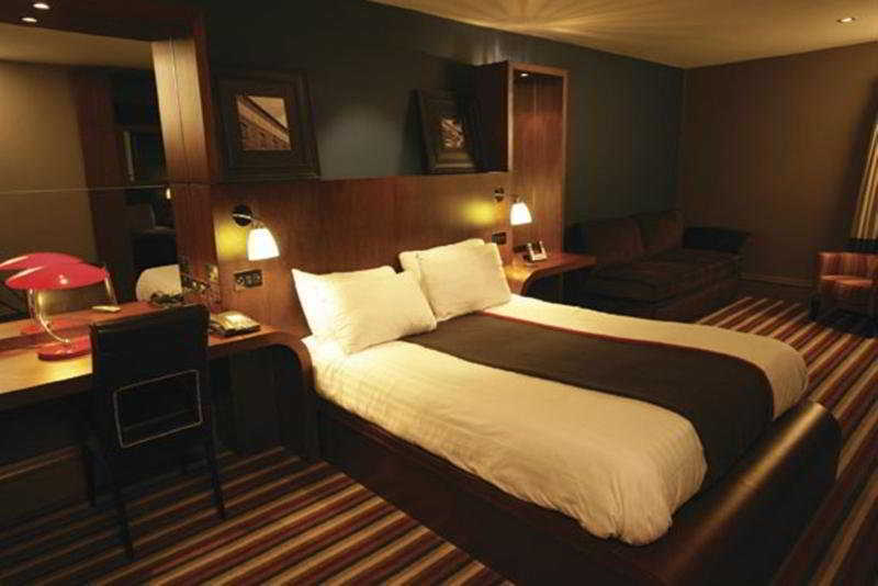 Village Hotel Nottingham Beeston  Esterno foto