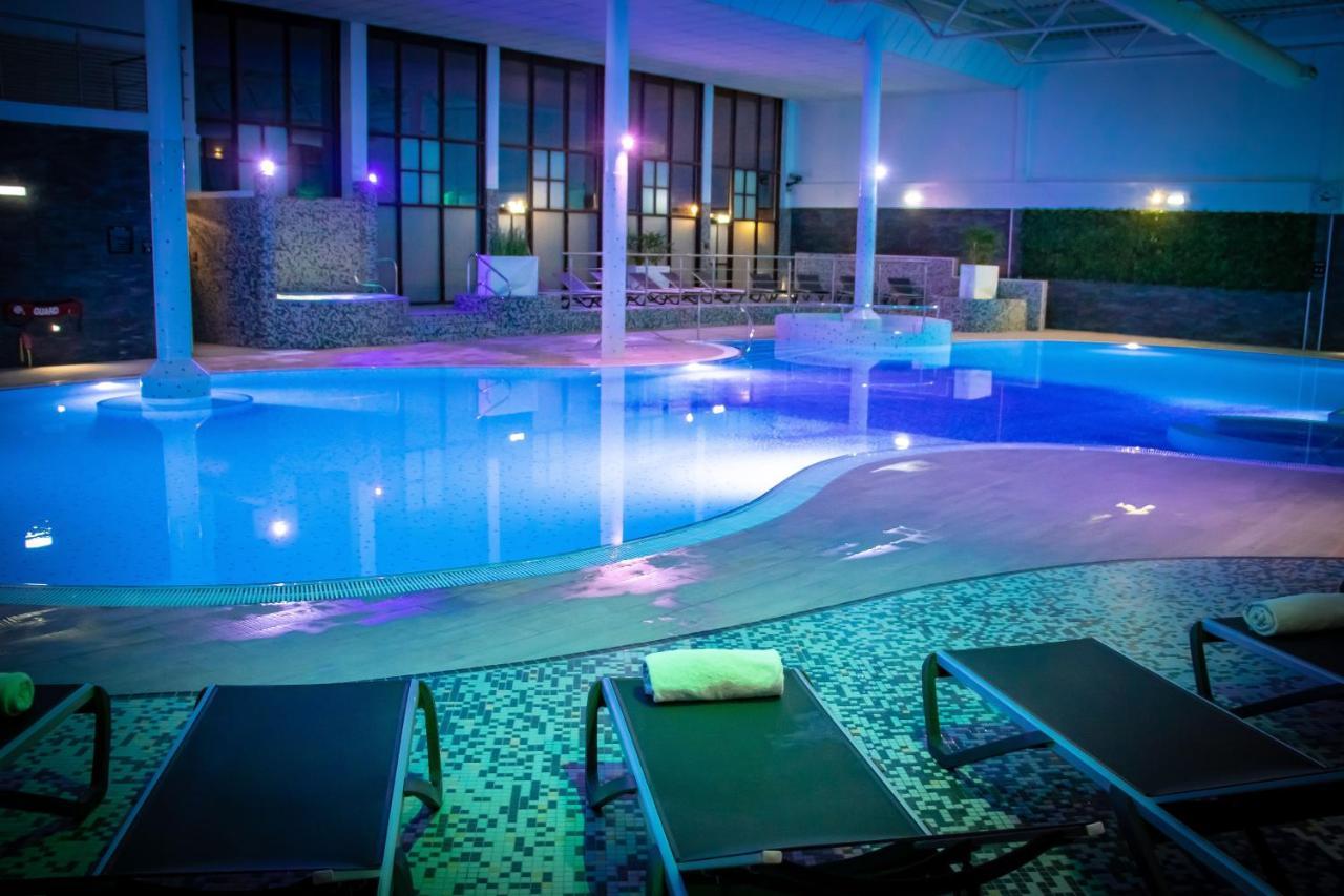 Village Hotel Nottingham Beeston  Esterno foto